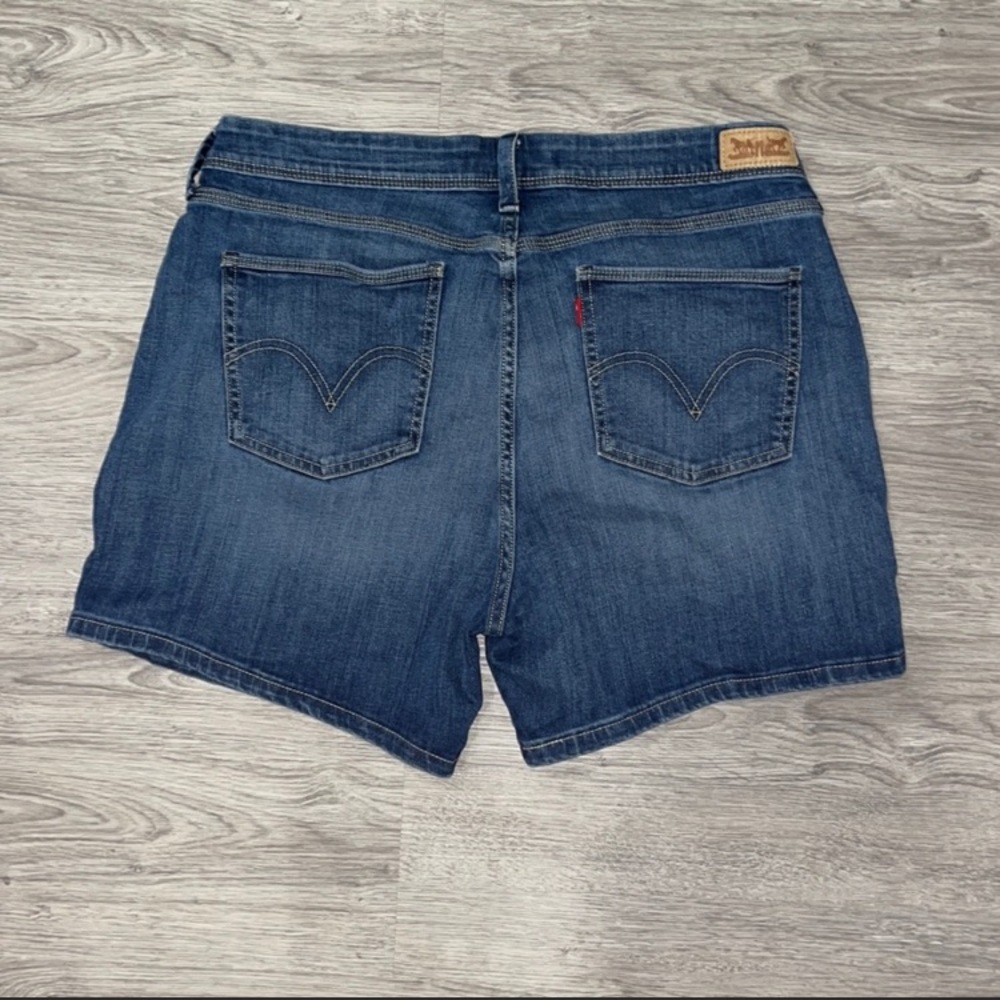 Levi’s Jean shorts